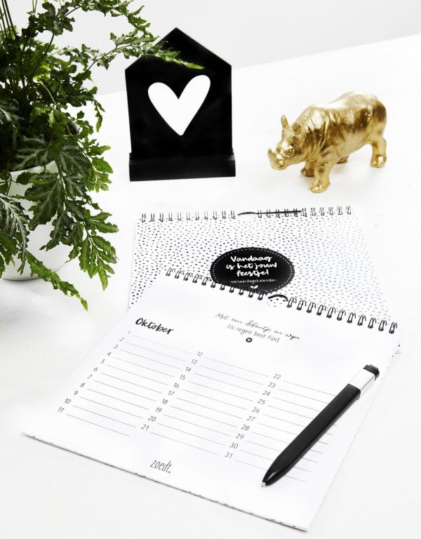 Vrouwen kalender bij Femlie Cadeaushop